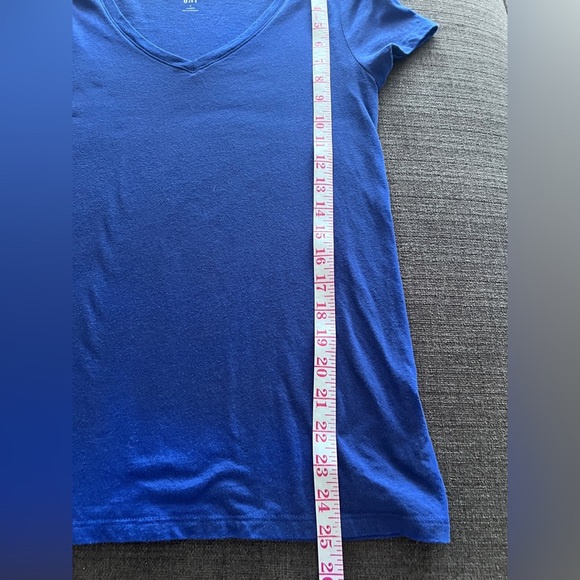 GAP Women's Classic Cotton Preppy Casual Blue V-Neck Short Sleeve Tee Small - Picture 8 of 9